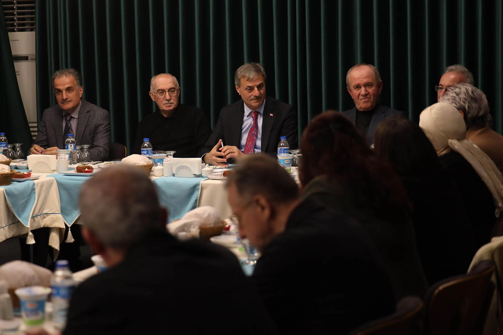 Sakarya'da Başkan Alemdar hizmetkarlar ile şehri konuştu