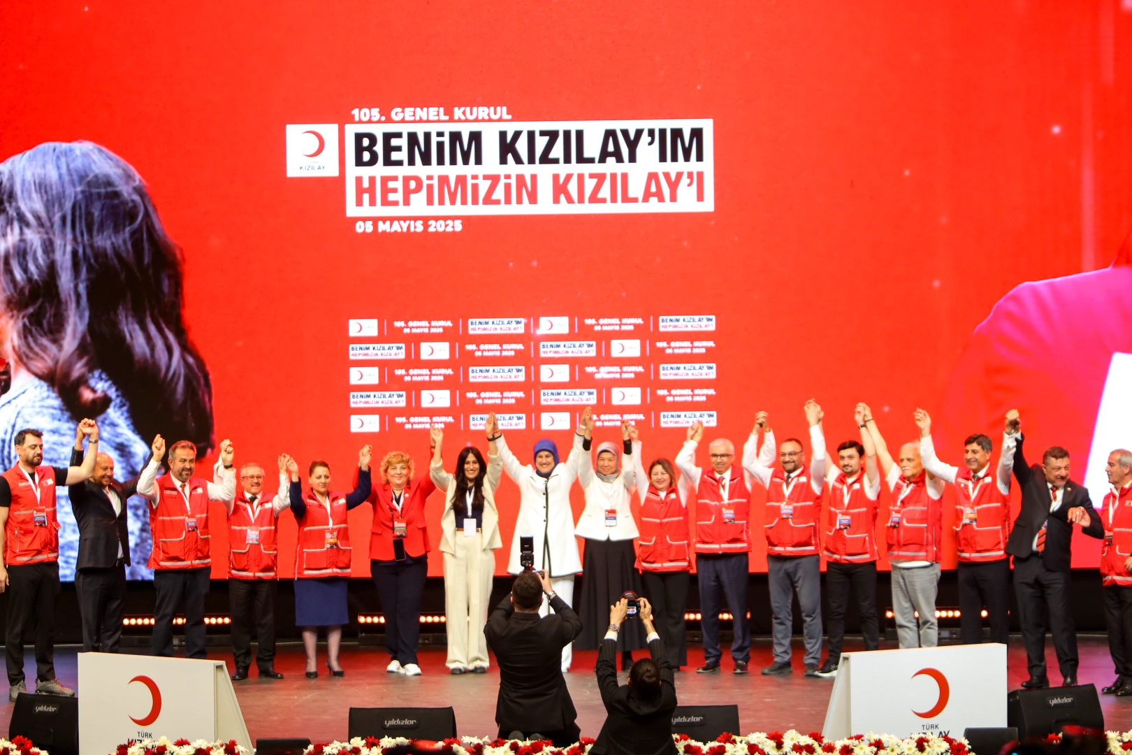 Kızılay'da güven tazeleyen Fatma Meriç Yılmaz'ın yönetiminde kimler var?