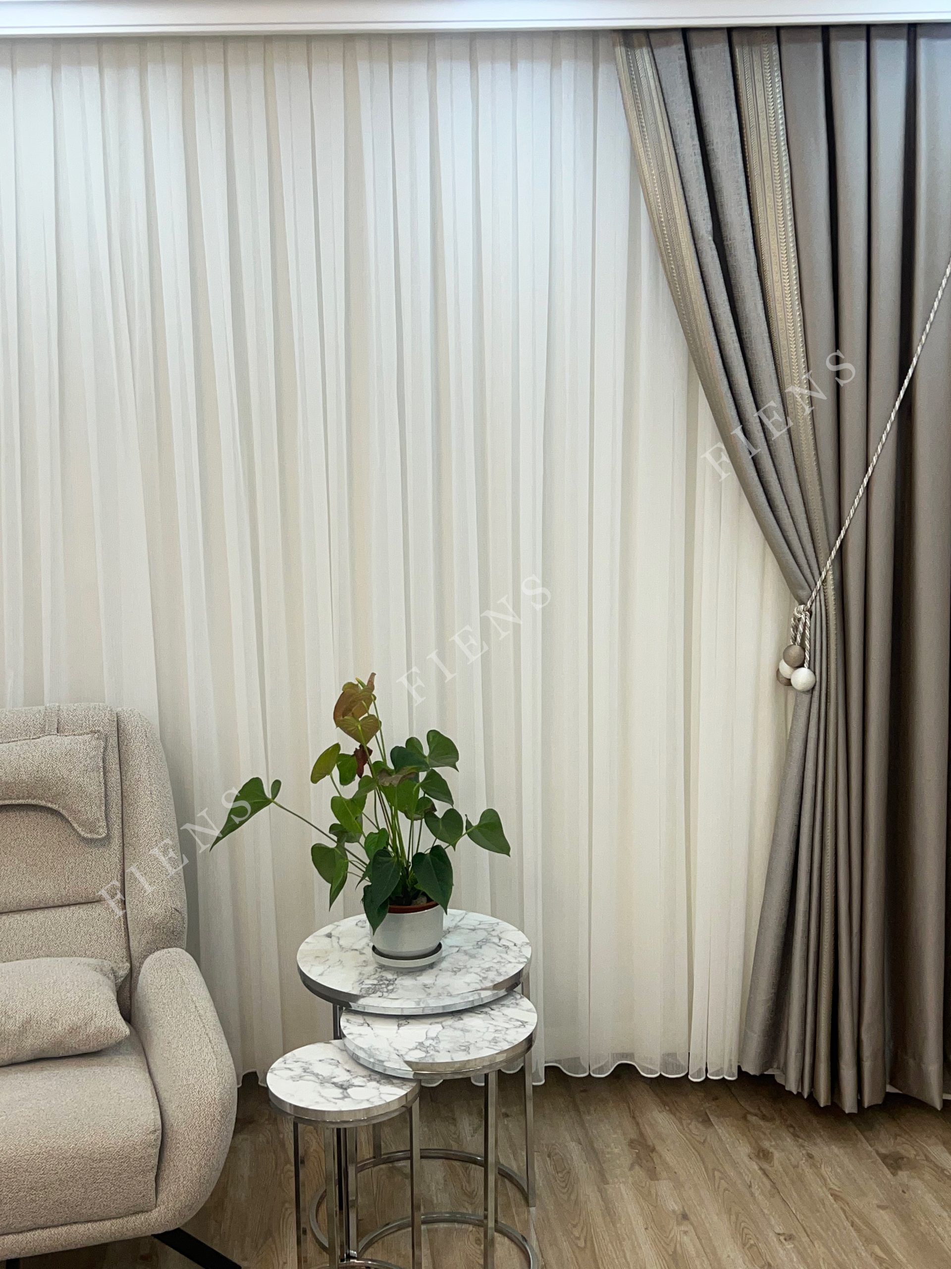 Fiensperde.com ile Evinizin Ruhunu Yansıtan Tül Perde Modelleri