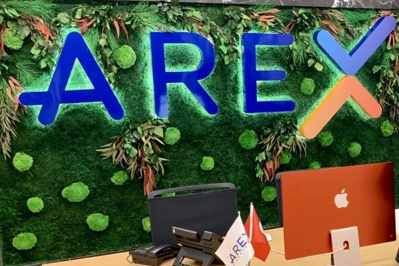 Arex Sigorta'da fahiş prim ve usulsüz işlemler soruşturması: 18 şüpheli gözaltında, 12 kişi aranıyor!